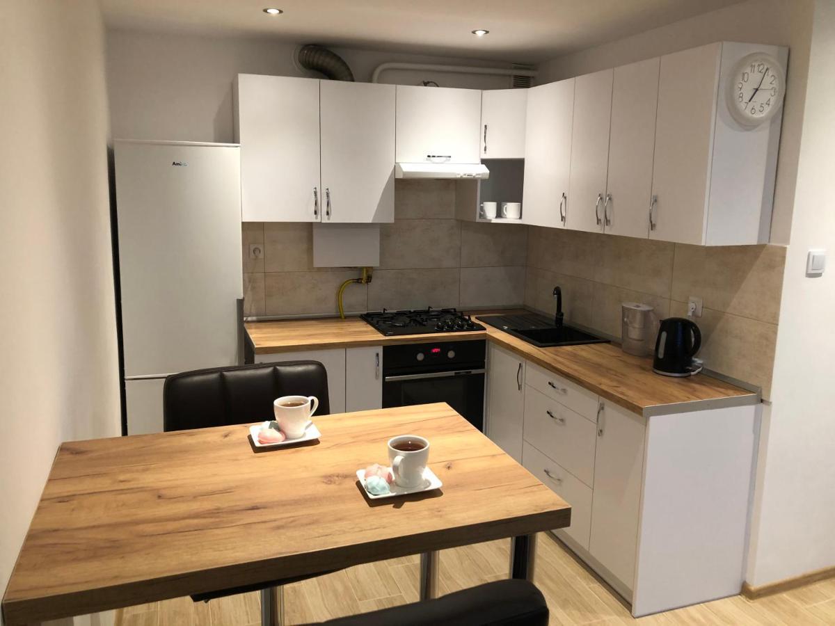 Apartament Stacja Starowka Apartment #N/A ภายนอก รูปภาพ